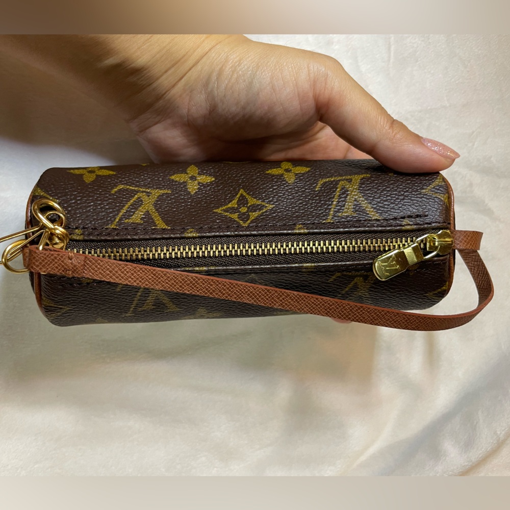 Louis Vuitton Monogram Papillon Pouch 🤎 - Picture 8 of 12